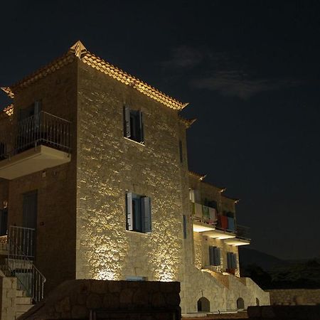 Golden Villas 斯陶帕 外观 照片