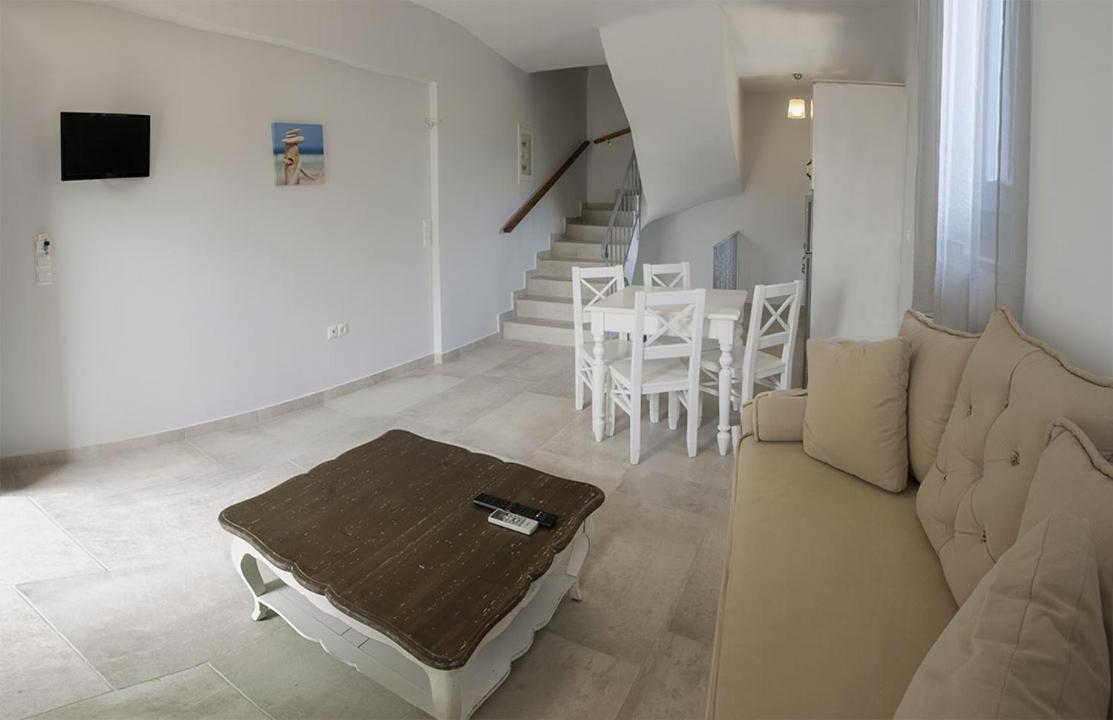Golden Villas 斯陶帕 外观 照片